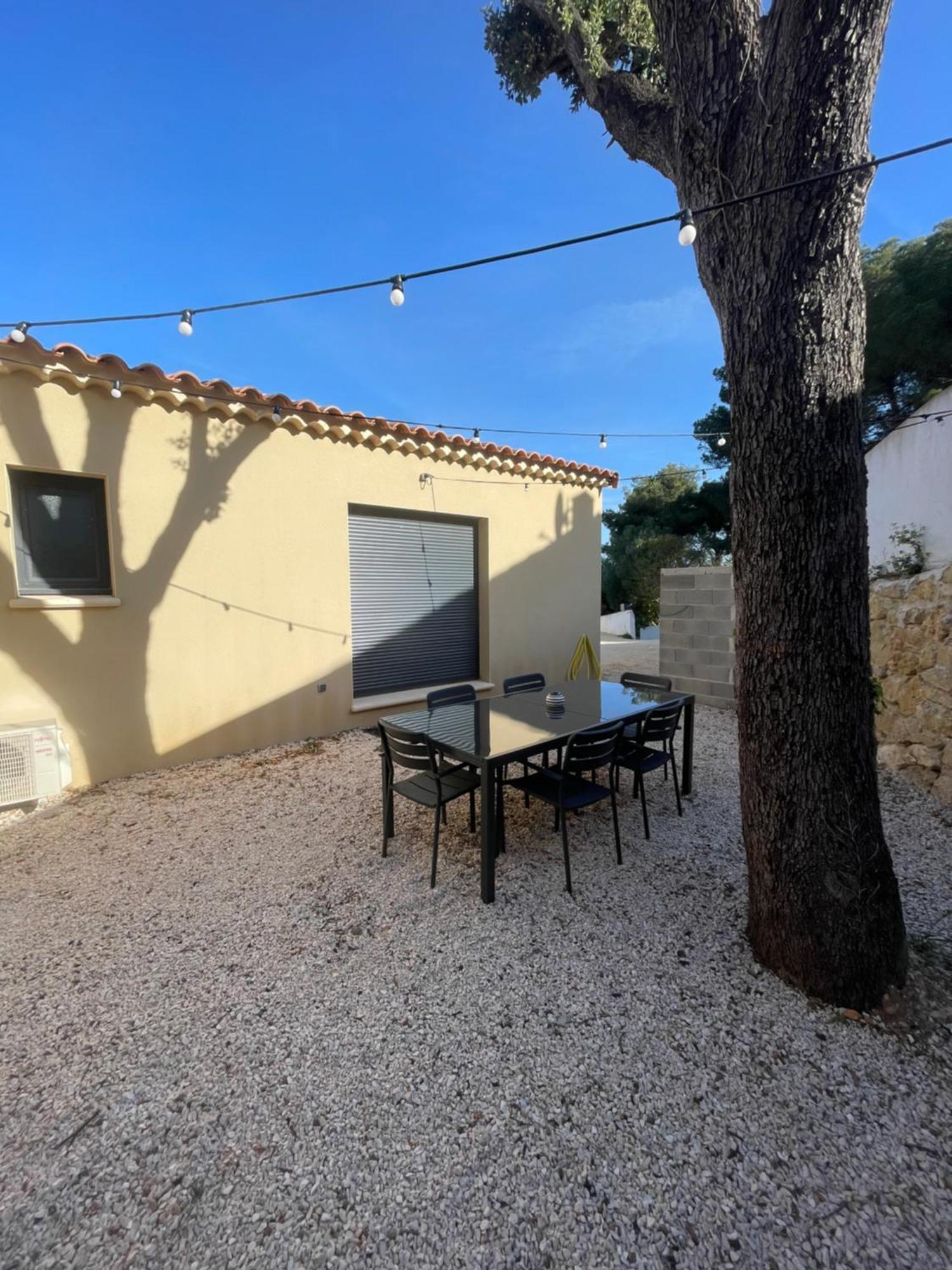 Maison T3 Dans Un Village Calme Saint-Mitre-les-Remparts Екстер'єр фото