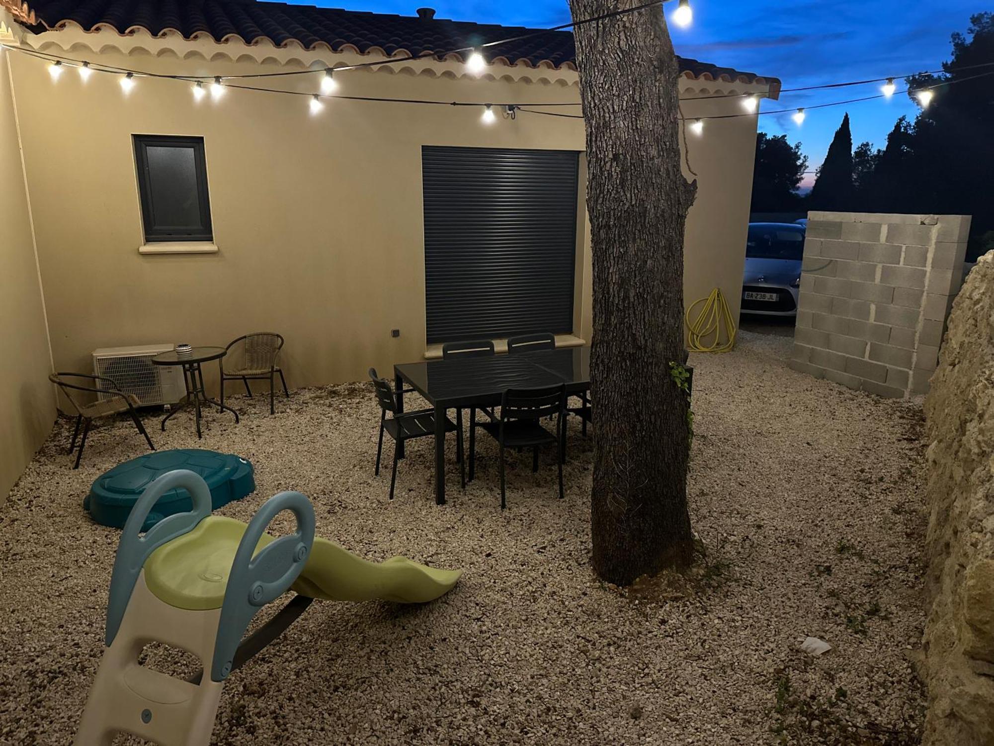 Maison T3 Dans Un Village Calme Saint-Mitre-les-Remparts Екстер'єр фото