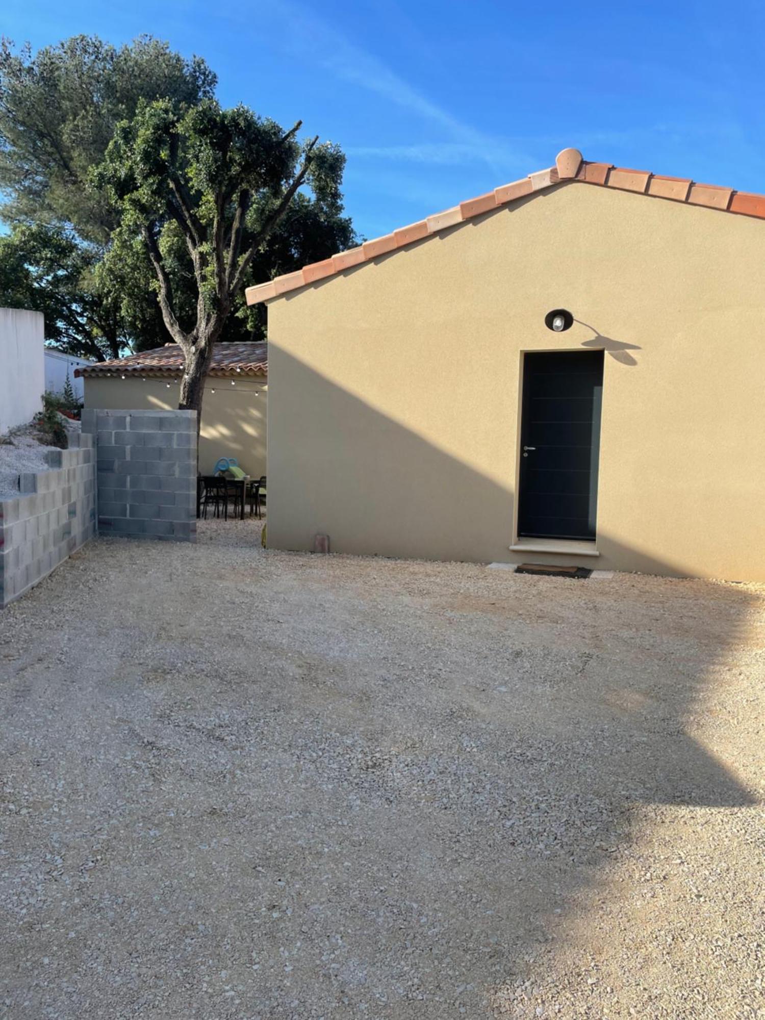 Maison T3 Dans Un Village Calme Saint-Mitre-les-Remparts Екстер'єр фото
